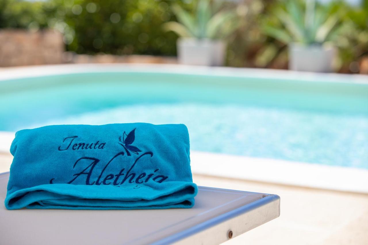 Tenuta Aletheia B&B Alliste Luaran gambar