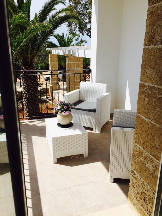 Tenuta Aletheia B&B Alliste Luaran gambar